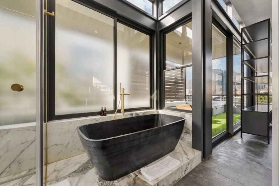 3 Bedroom Property for Sale in Waterfront Western Cape